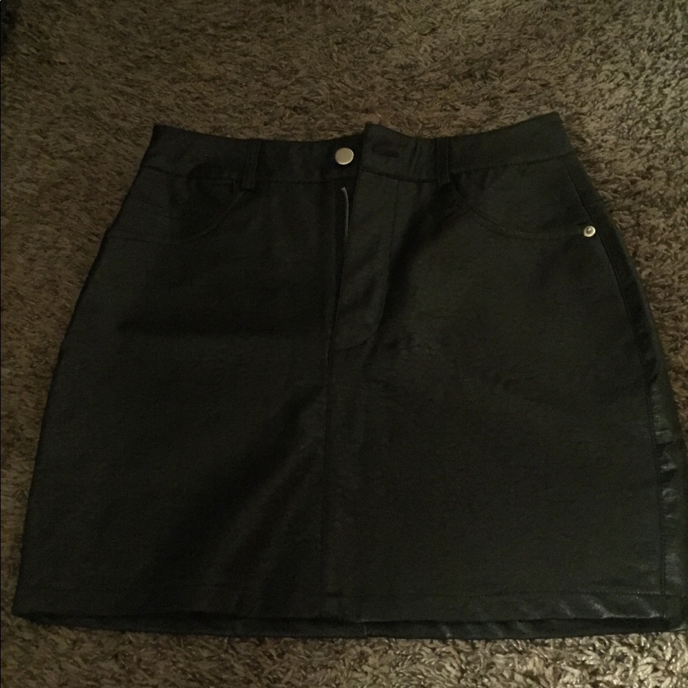 Lioness faux leather mini skirt